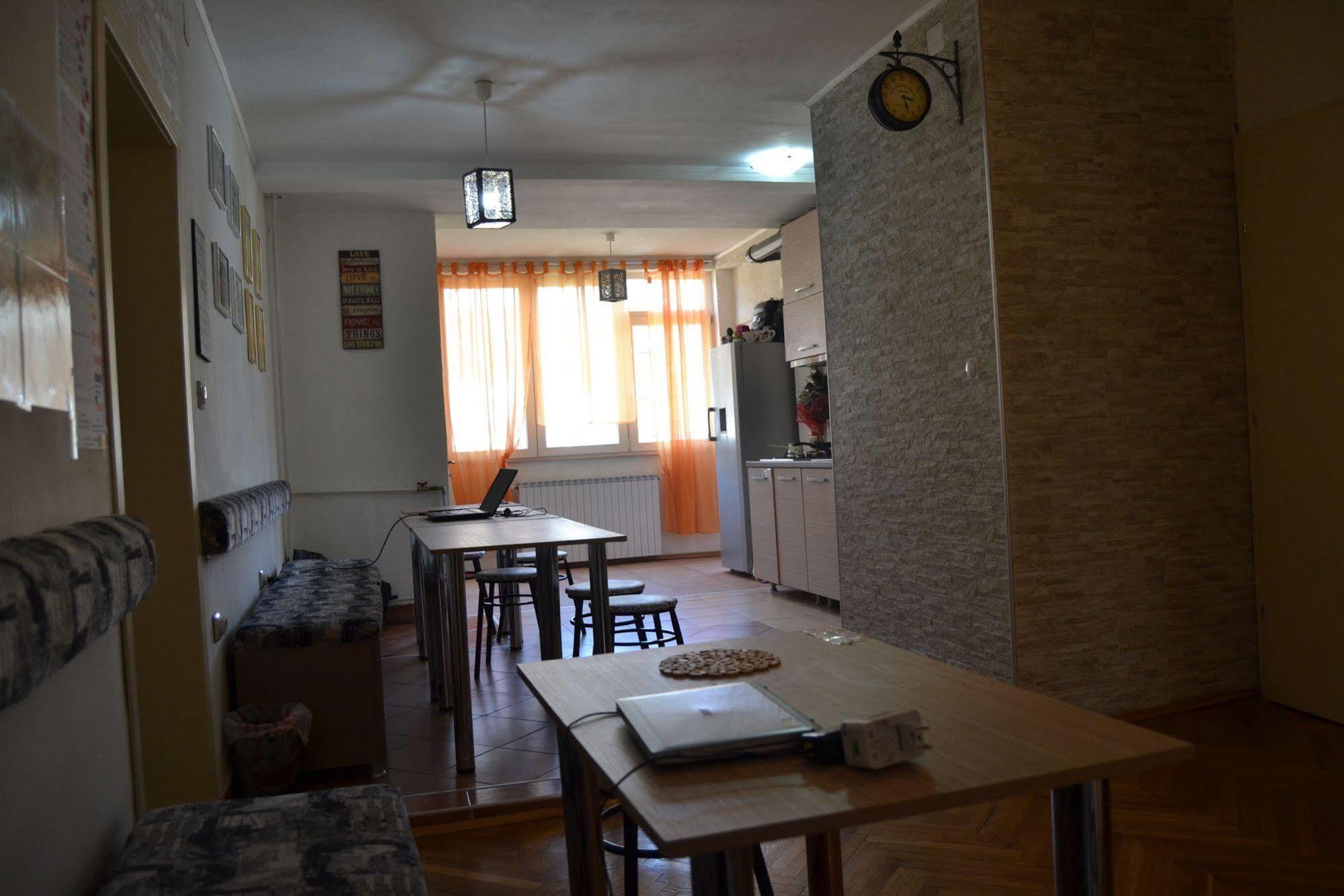 Hostel Valentin 2 Skopje Exteriér fotografie